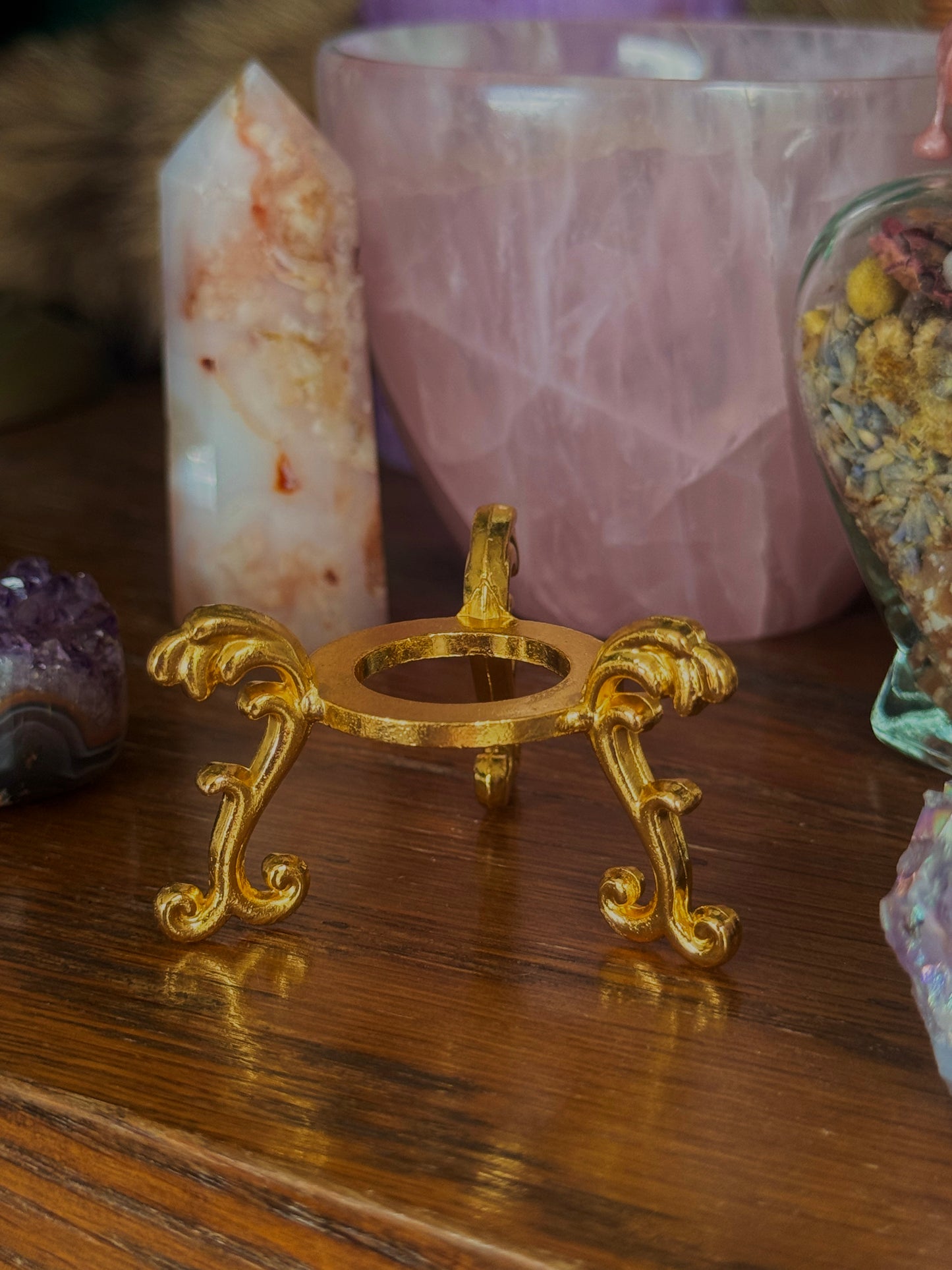 Goldener Kugelständer (ohne Kugel)