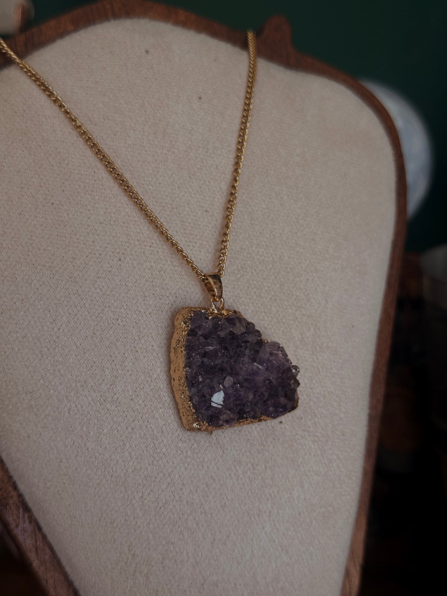 Starlit Amethyst Charm
- Edelstahlkette