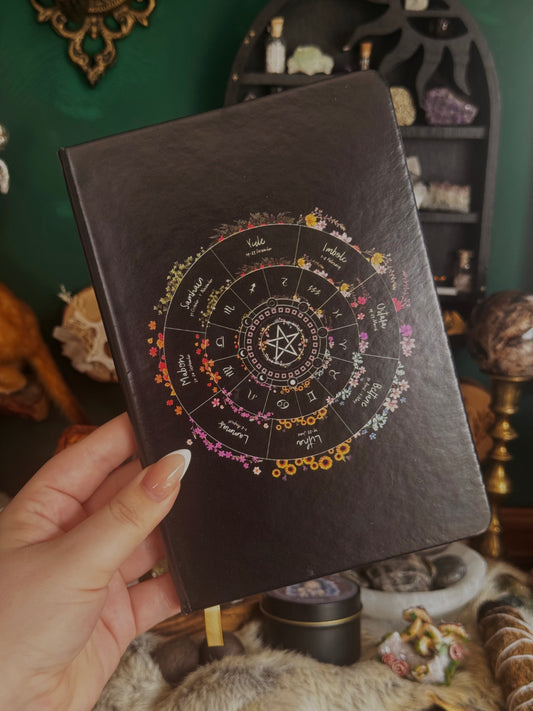 Journal der Jahreskreisfeste – Grimoire für Sabbate, Tarot & Rituale